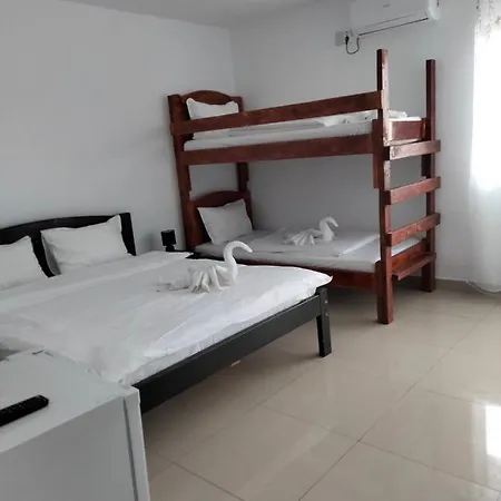 Vila Katy *